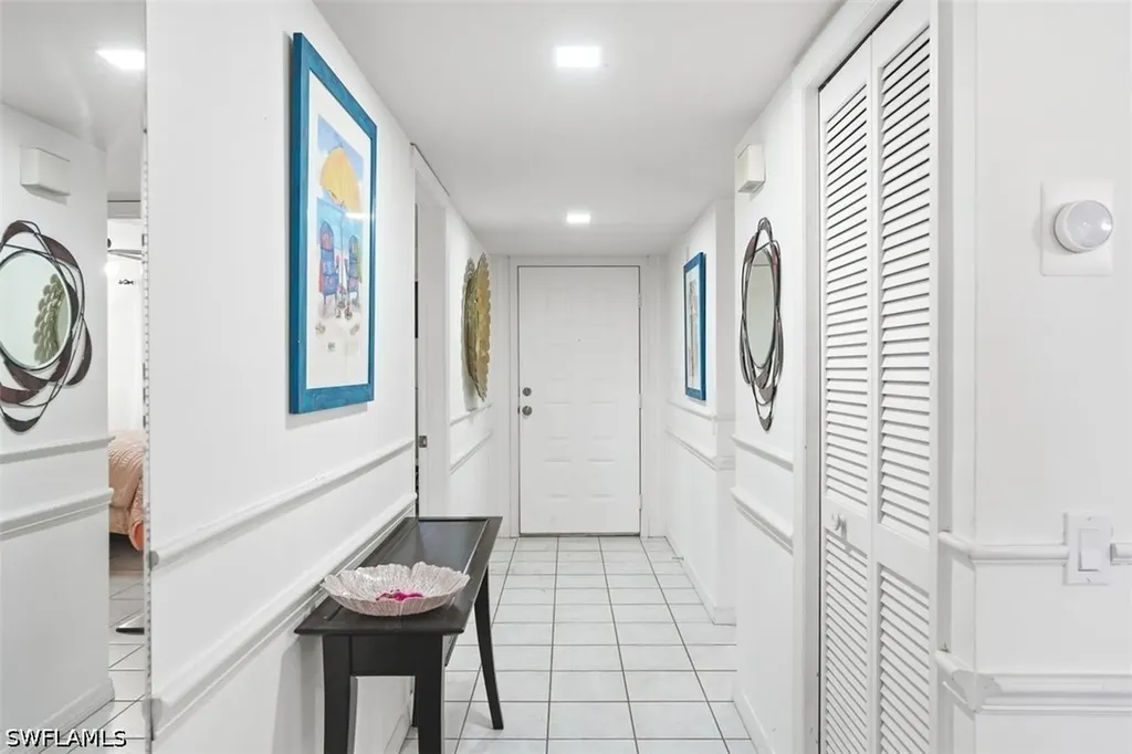 7320 Glenmoor Lane Naples FL 34104