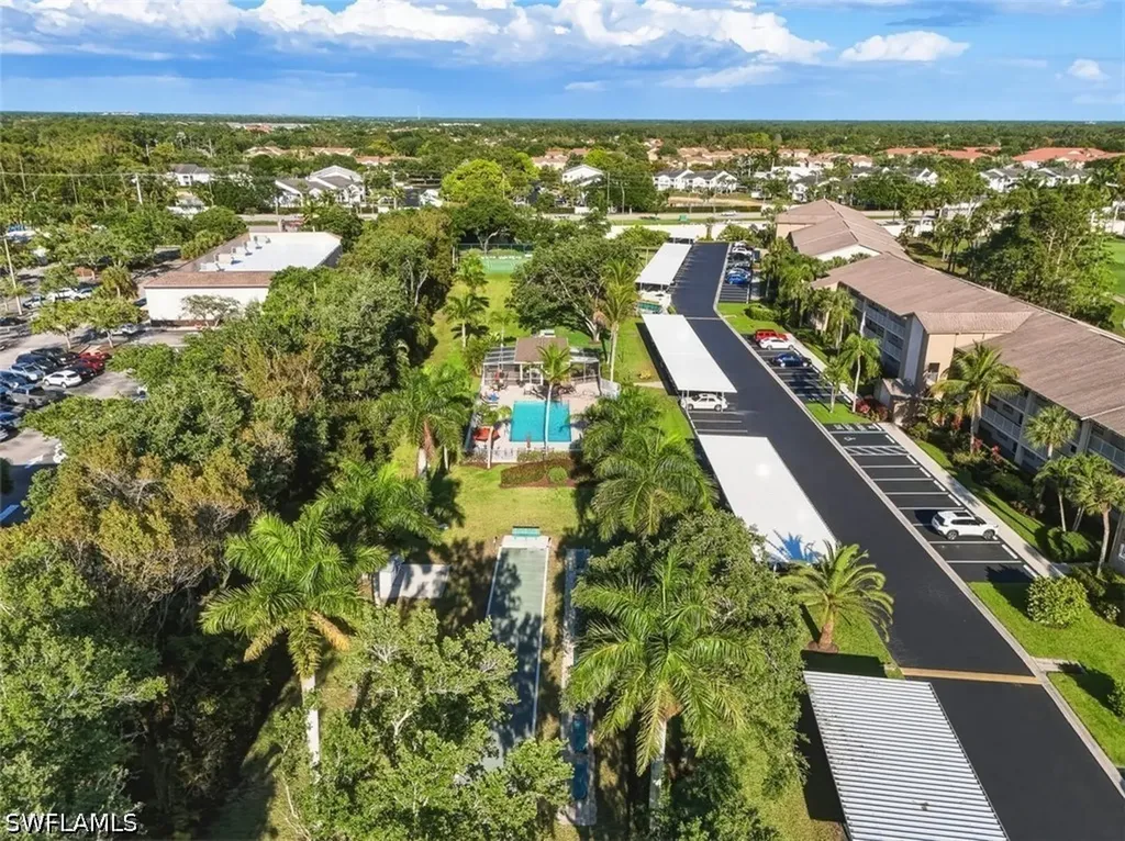7320 Glenmoor Lane Naples FL 34104