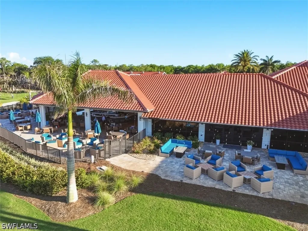 7320 Glenmoor Lane Naples FL 34104