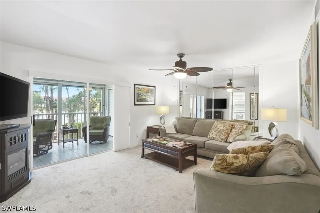 7320 Glenmoor Lane Naples FL 34104