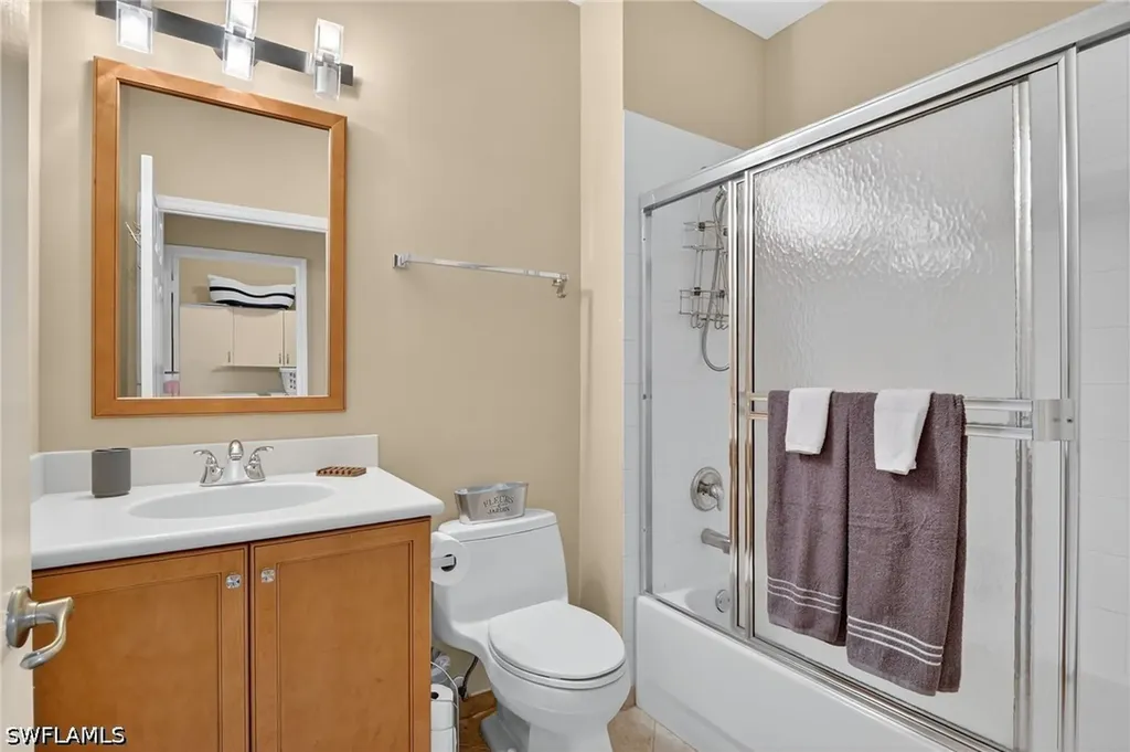 1345 Charleston Square Drive Naples FL 34110
