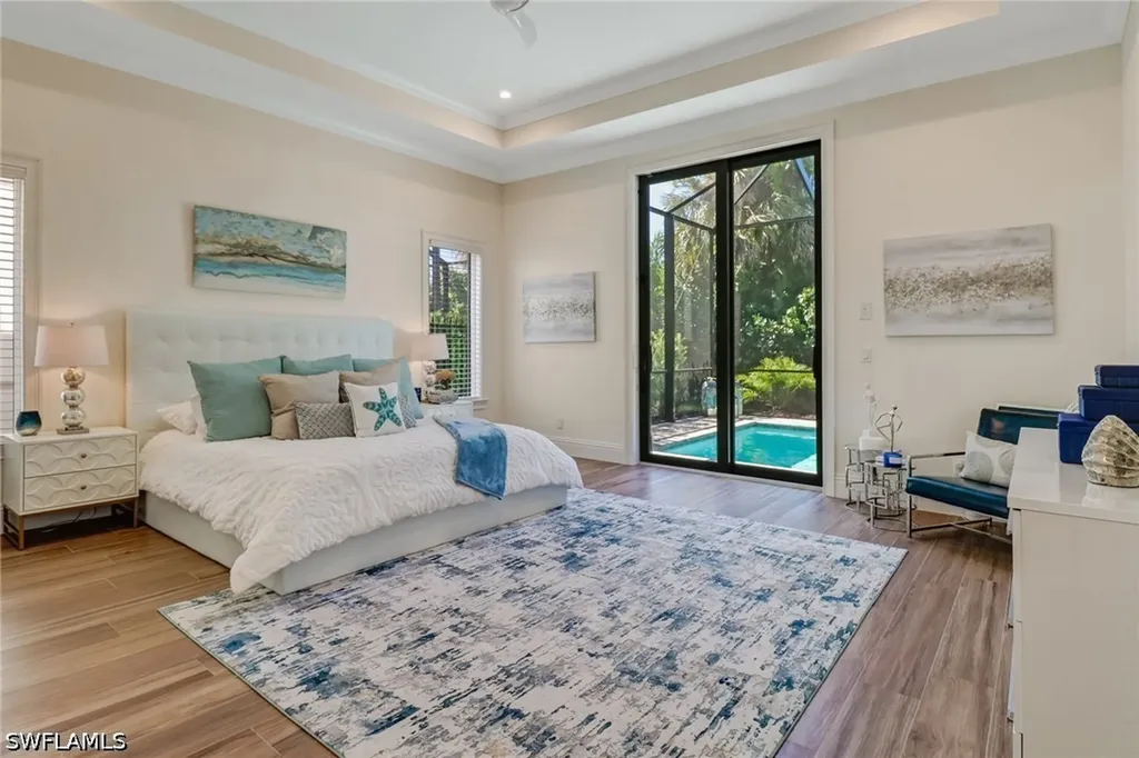 2875 Coco Lakes Drive Naples FL 34105