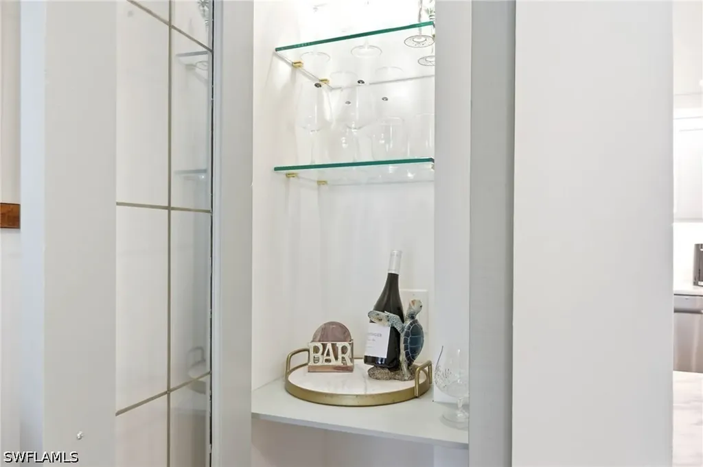 3 Bluebill Avenue Naples FL 34108