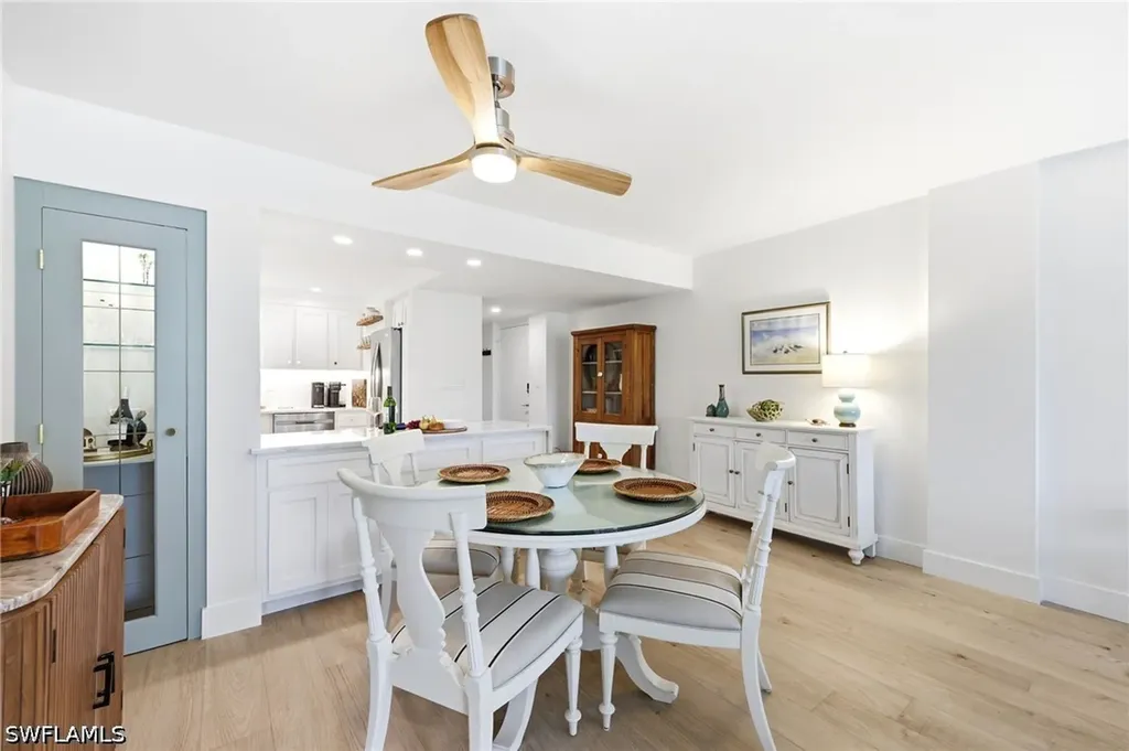 3 Bluebill Avenue Naples FL 34108