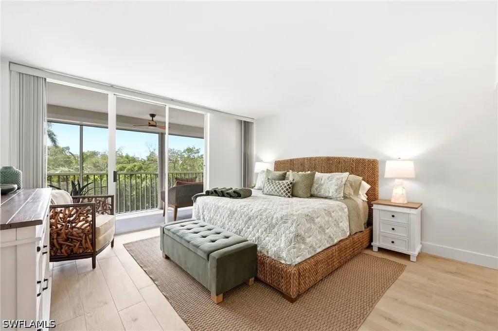 3 Bluebill Avenue Naples FL 34108