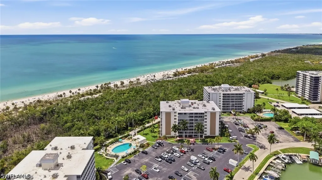 3 Bluebill Avenue Naples FL 34108