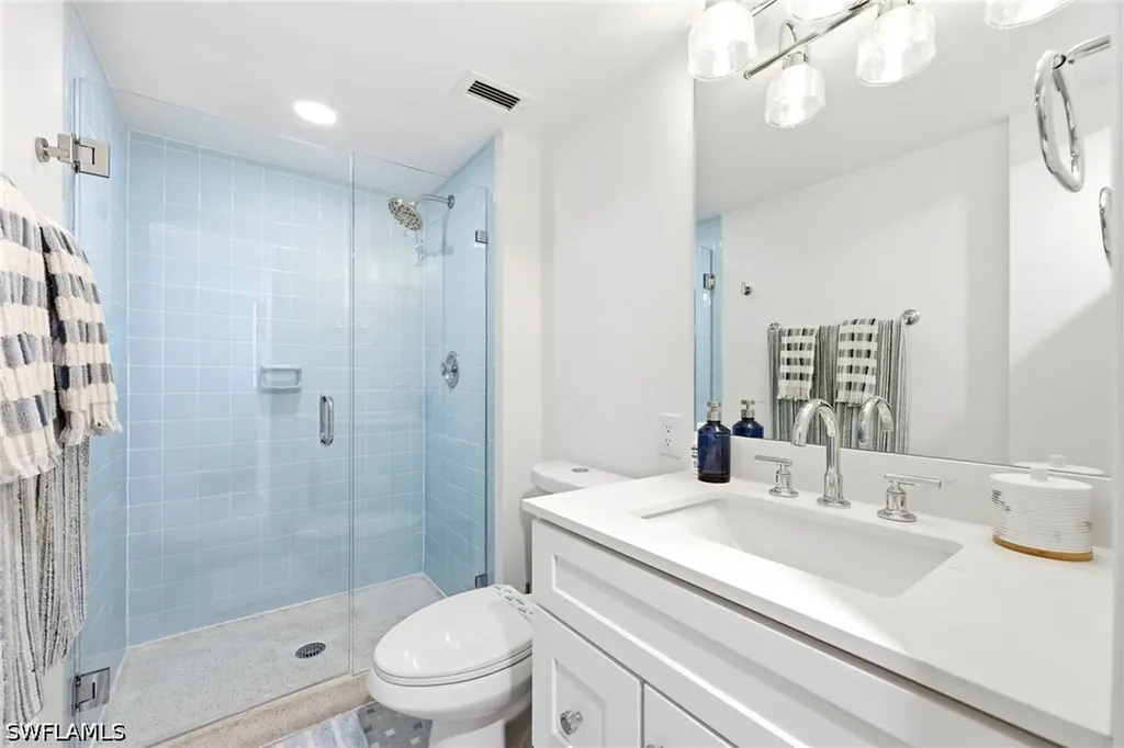3 Bluebill Avenue Naples FL 34108