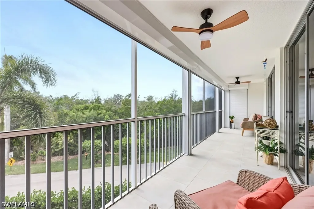 3 Bluebill Avenue Naples FL 34108