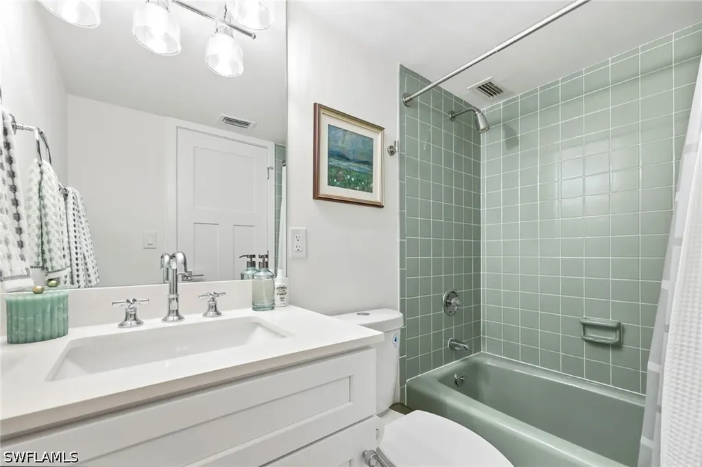 3 Bluebill Avenue Naples FL 34108