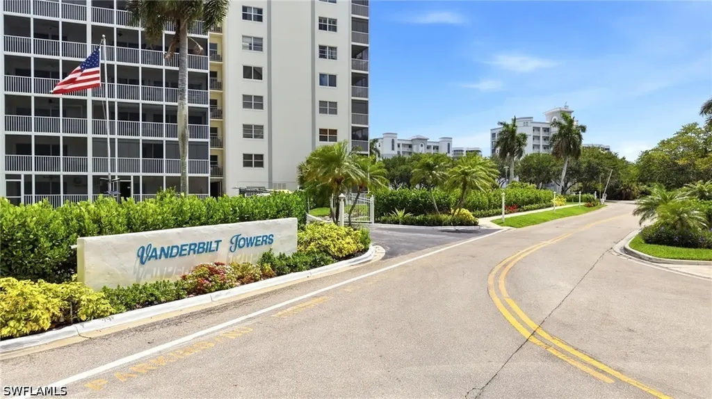 3 Bluebill Avenue Naples FL 34108
