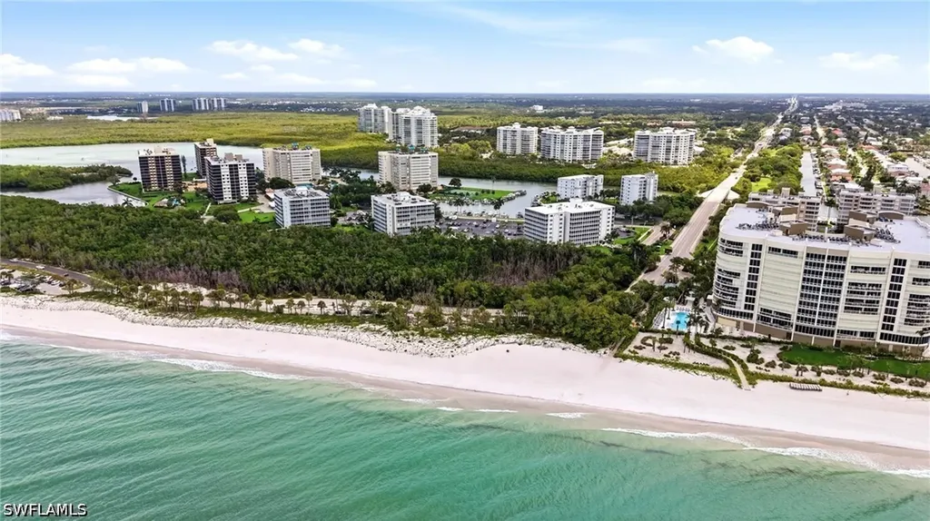 3 Bluebill Avenue Naples FL 34108