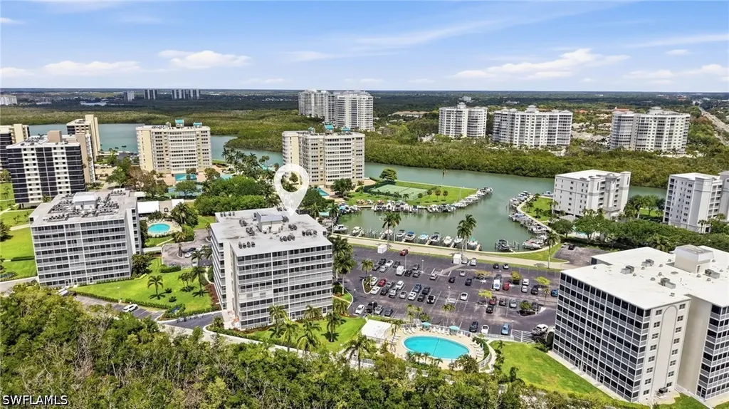 3 Bluebill Avenue Naples FL 34108