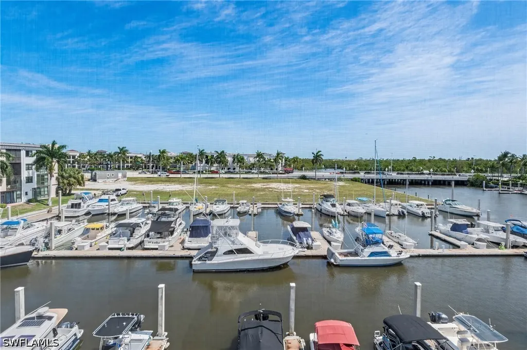 803 River Point Drive Naples FL 34102