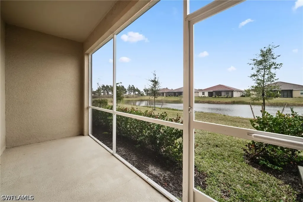 2878 Blossom Way Naples FL 34120