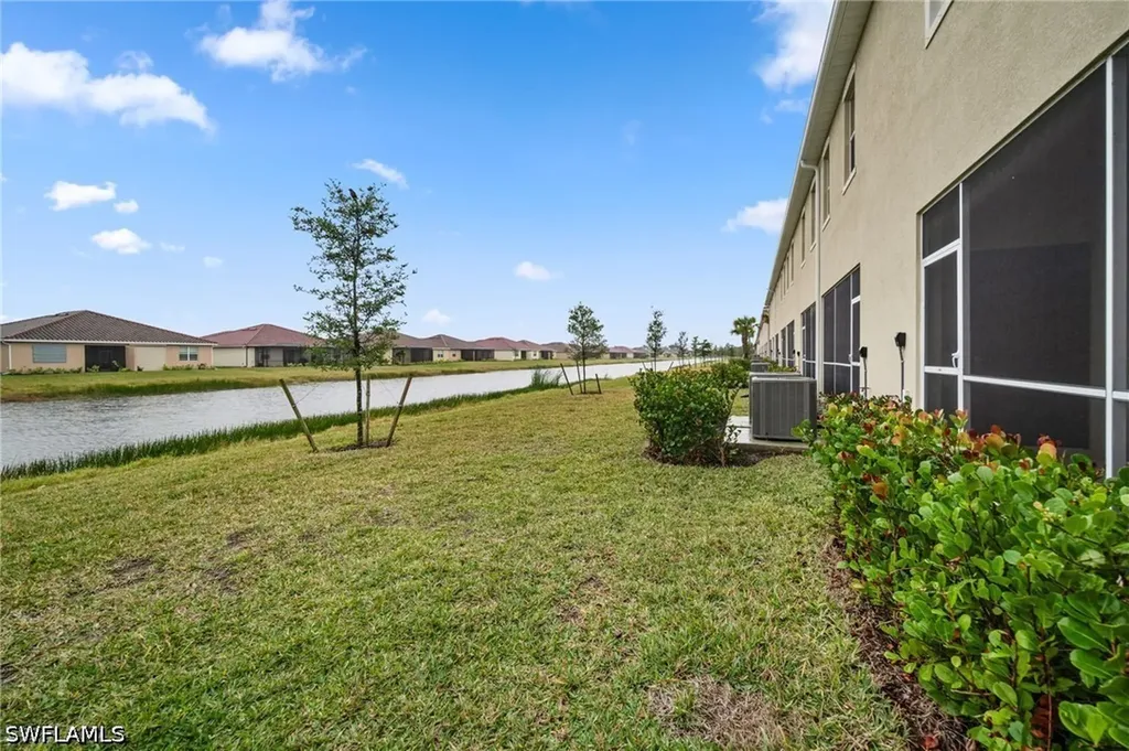 2878 Blossom Way Naples FL 34120