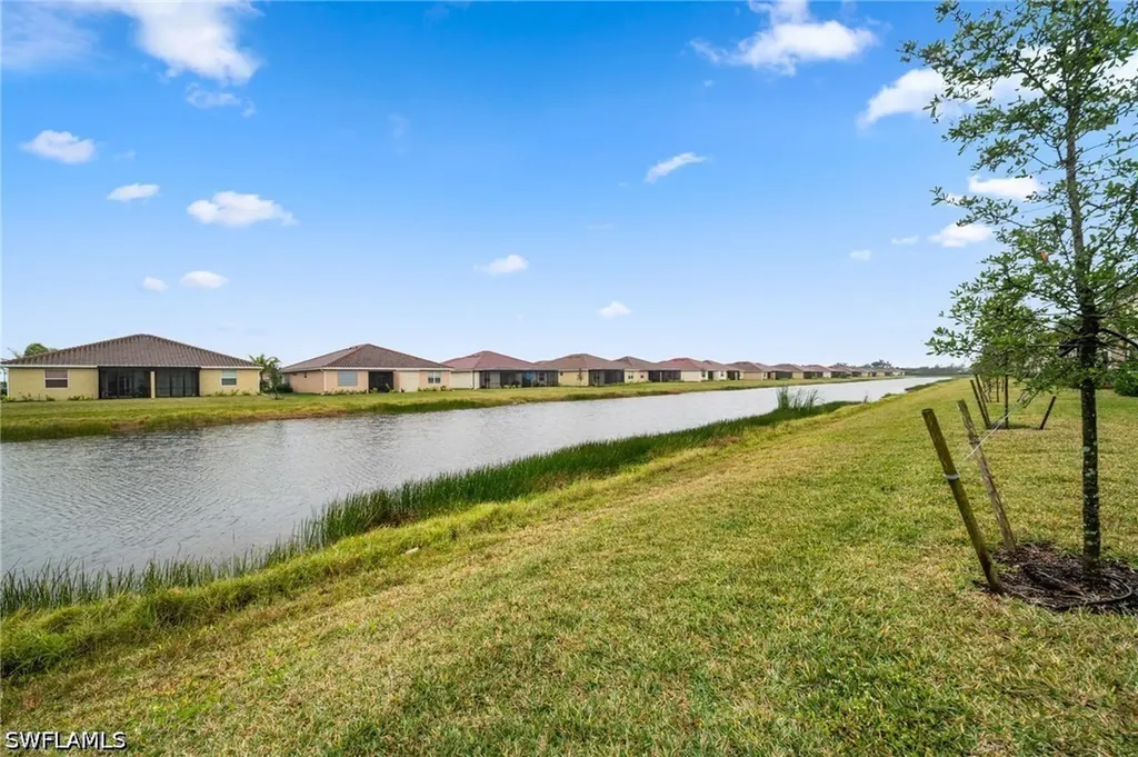 2878 Blossom Way Naples FL 34120