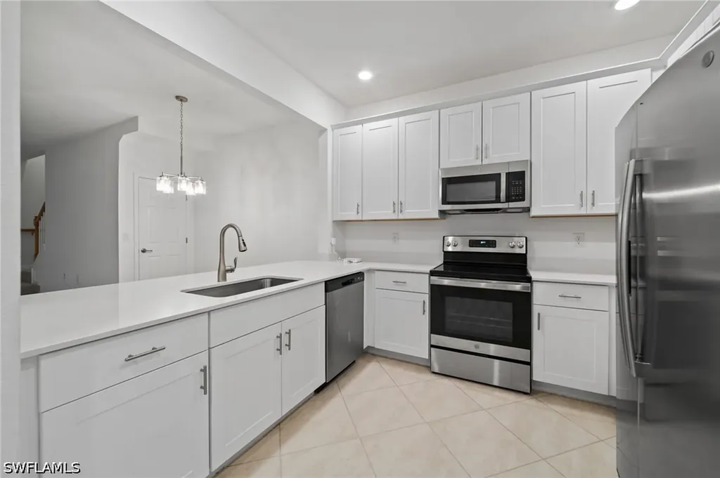 2878 Blossom Way Naples FL 34120