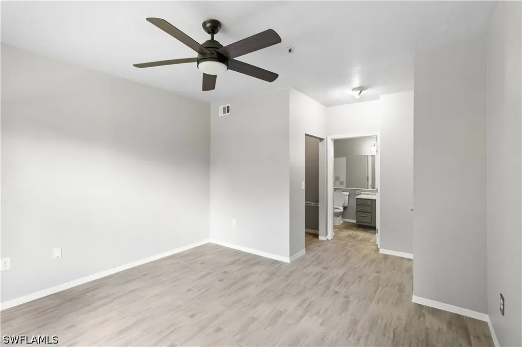 11561 Villa Grand Fort Myers FL 33913