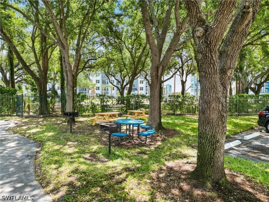 11561 Villa Grand Fort Myers FL 33913
