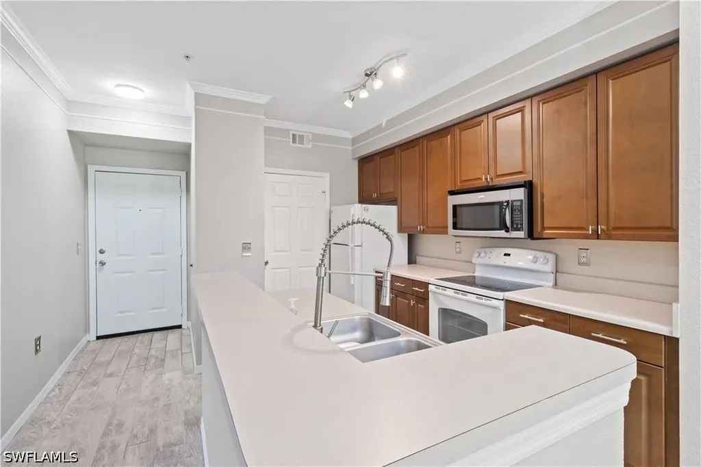 11561 Villa Grand Fort Myers FL 33913