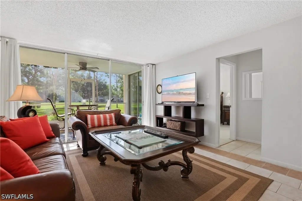 1086 Forest Lakes Drive Naples FL 34105