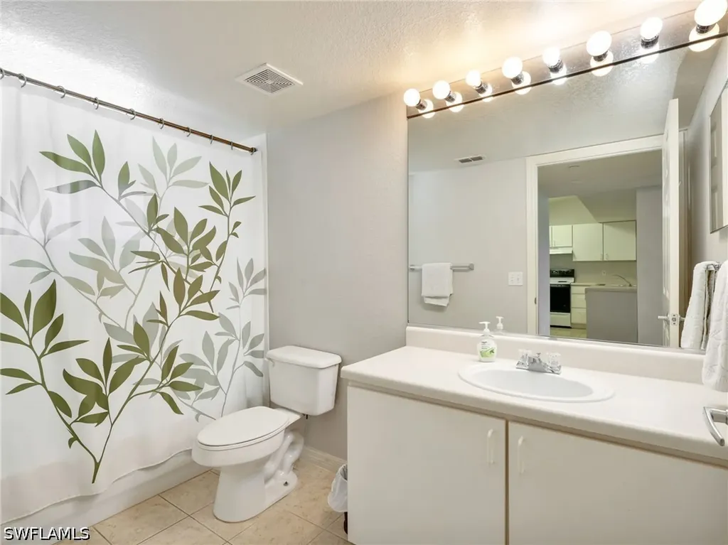 8284 Key Royal Circle Naples FL 34119