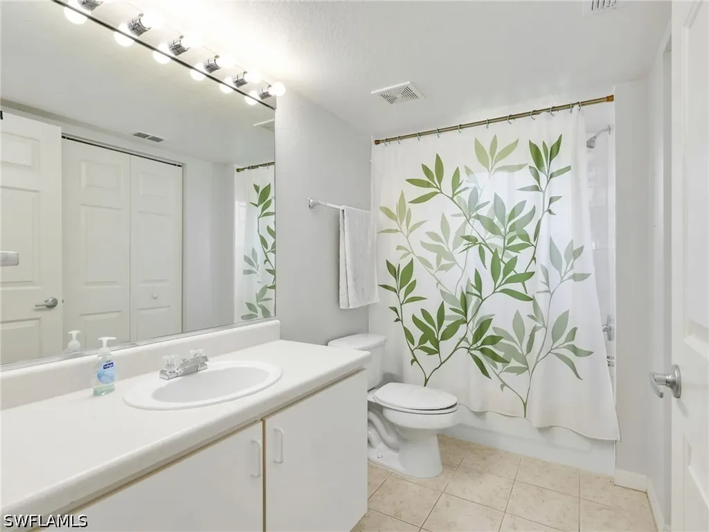 8284 Key Royal Circle Naples FL 34119