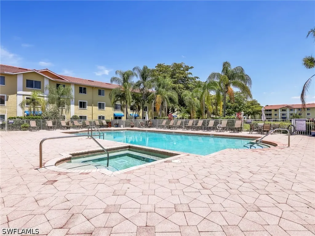 8284 Key Royal Circle Naples FL 34119