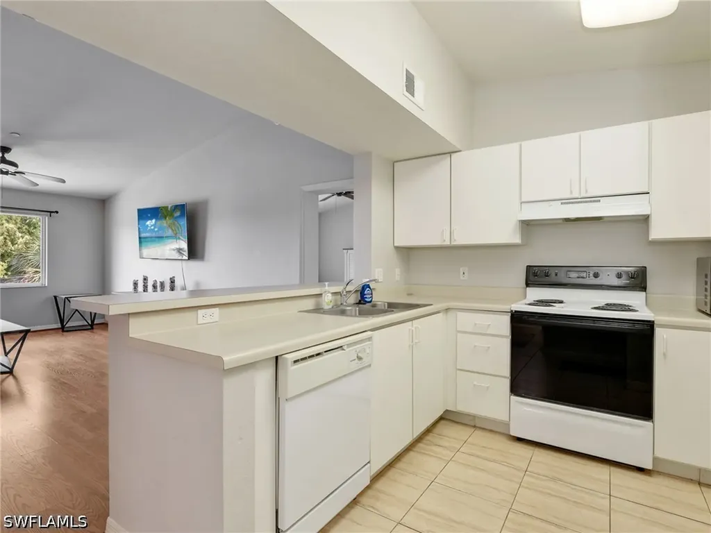 8284 Key Royal Circle Naples FL 34119