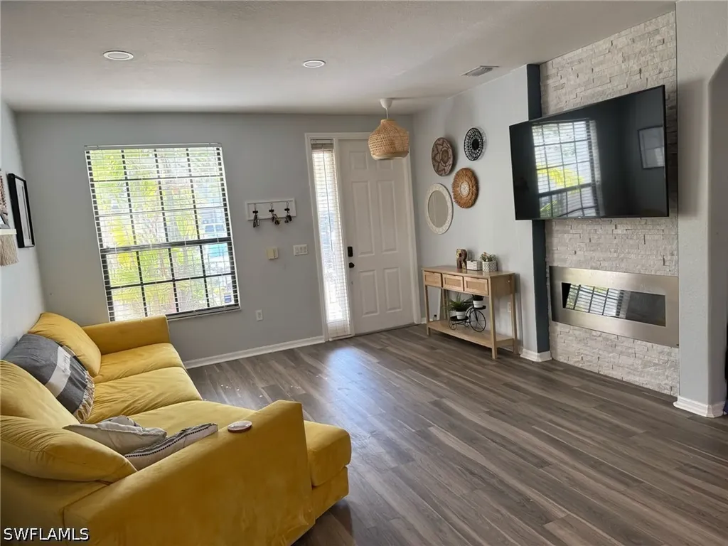 15582 NE Summit Place Circle Naples FL 34119