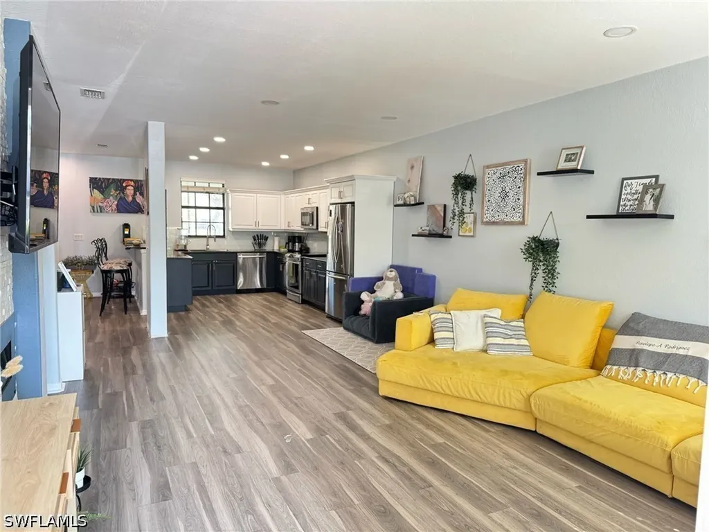 15582 NE Summit Place Circle Naples FL 34119