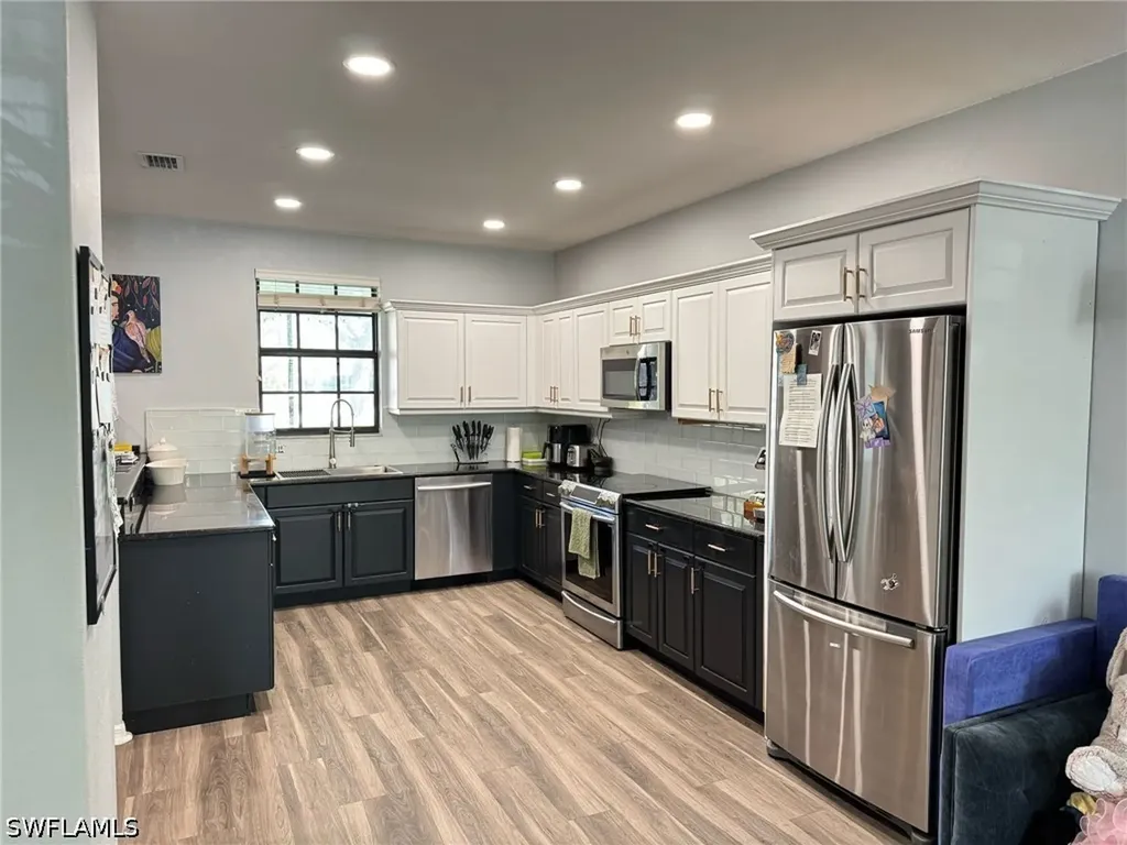 15582 NE Summit Place Circle Naples FL 34119