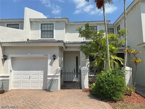 15582 NE Summit Place Circle Naples FL 34119