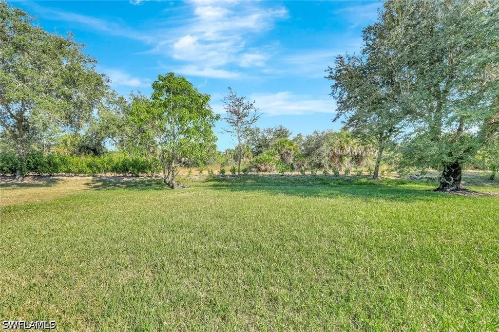 721 Grand Rapids Boulevard Naples FL 34120