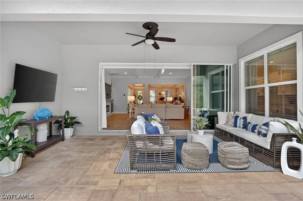 3821 Helmsman Drive Naples FL 34120