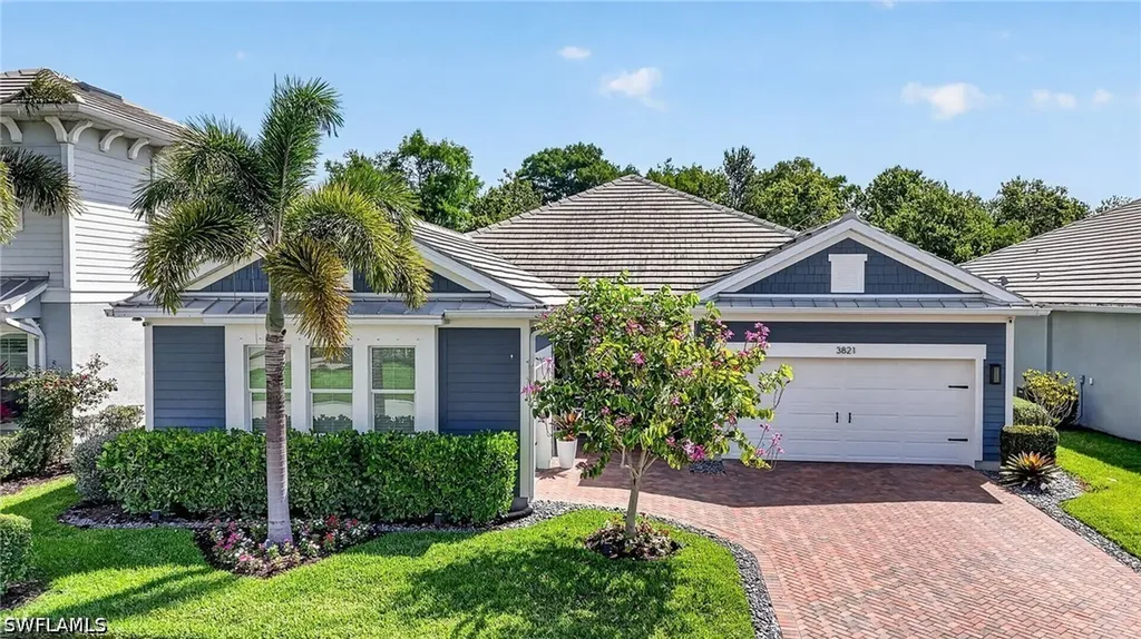 3821 Helmsman Drive Naples FL 34120