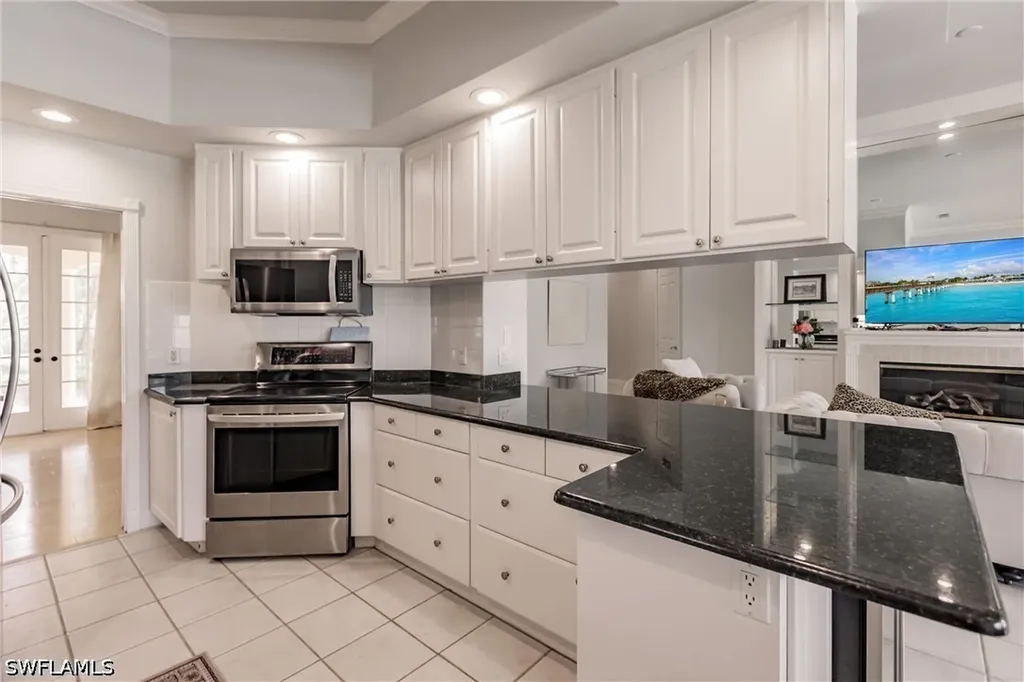 5163 Inagua Way Naples FL 34119