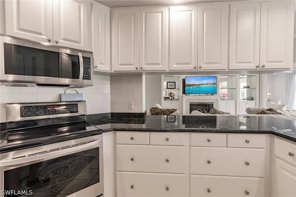 5163 Inagua Way Naples FL 34119