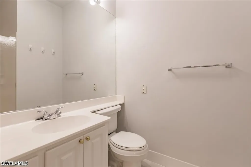 5163 Inagua Way Naples FL 34119
