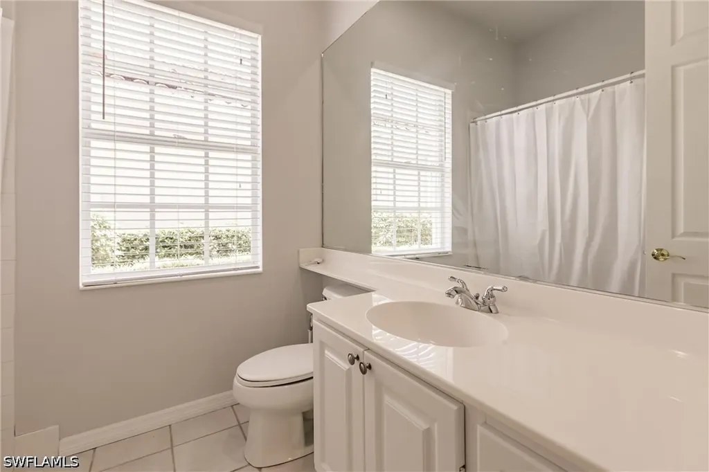 5163 Inagua Way Naples FL 34119