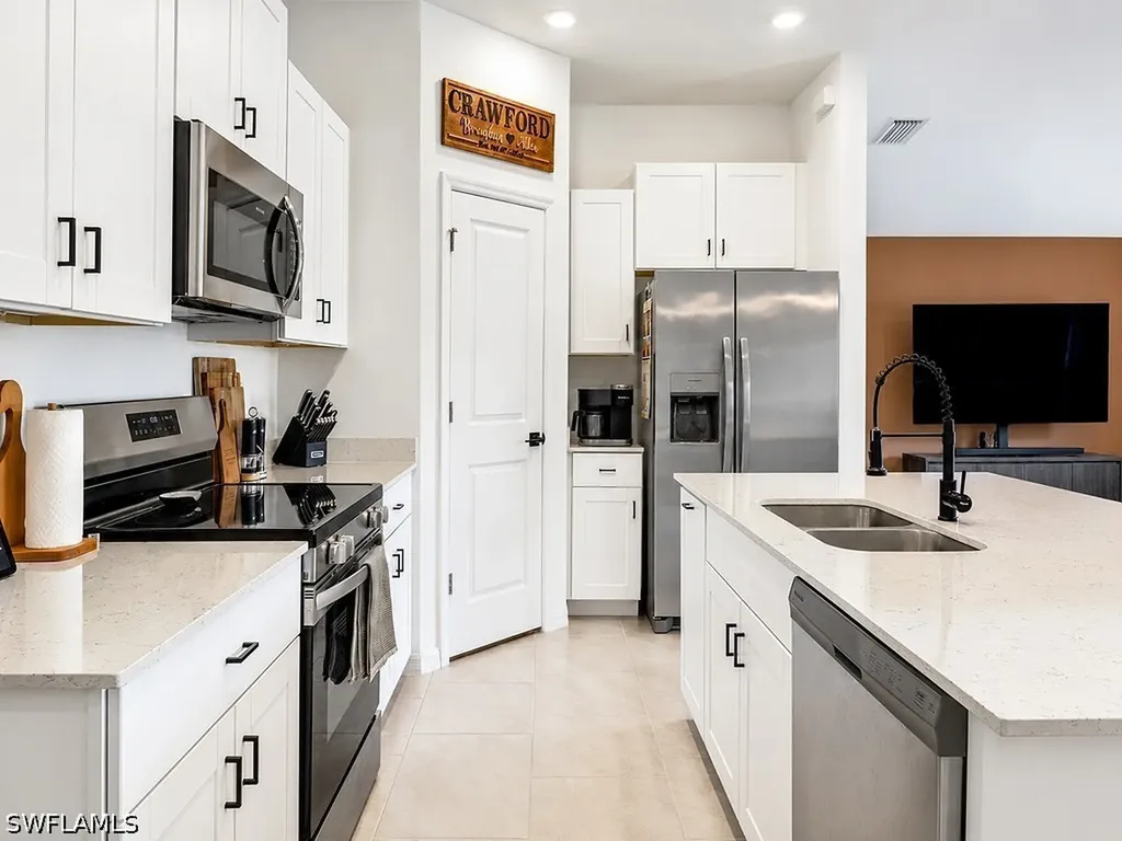 17762 Paradiso Way North Fort Myers FL 33917