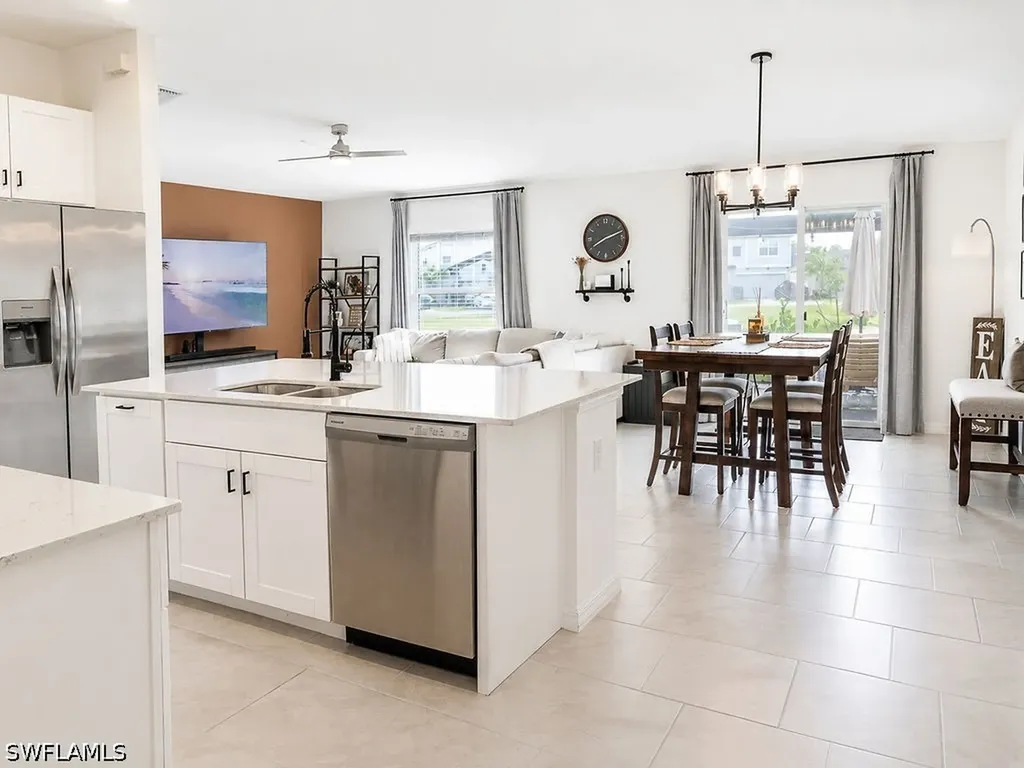17762 Paradiso Way North Fort Myers FL 33917