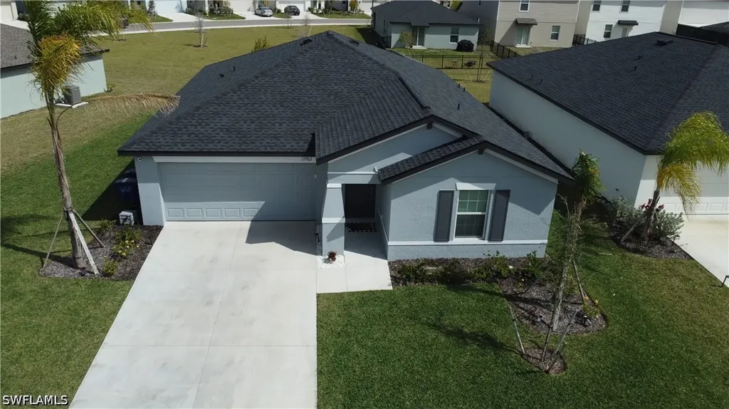17762 Paradiso Way North Fort Myers FL 33917