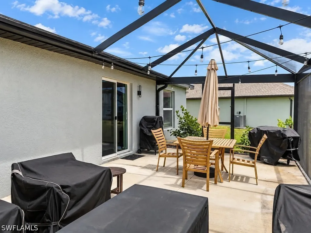 17762 Paradiso Way North Fort Myers FL 33917