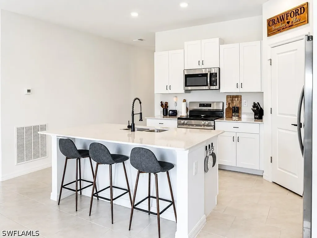 17762 Paradiso Way North Fort Myers FL 33917