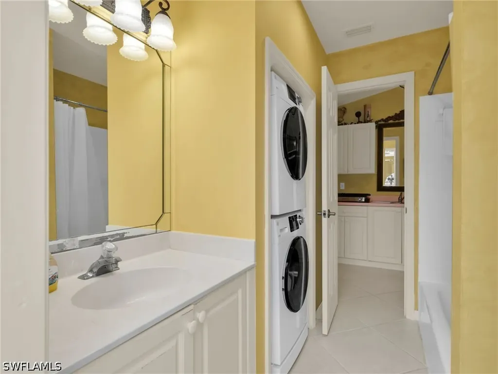 3790 1st Avenue NW Naples FL 34120
