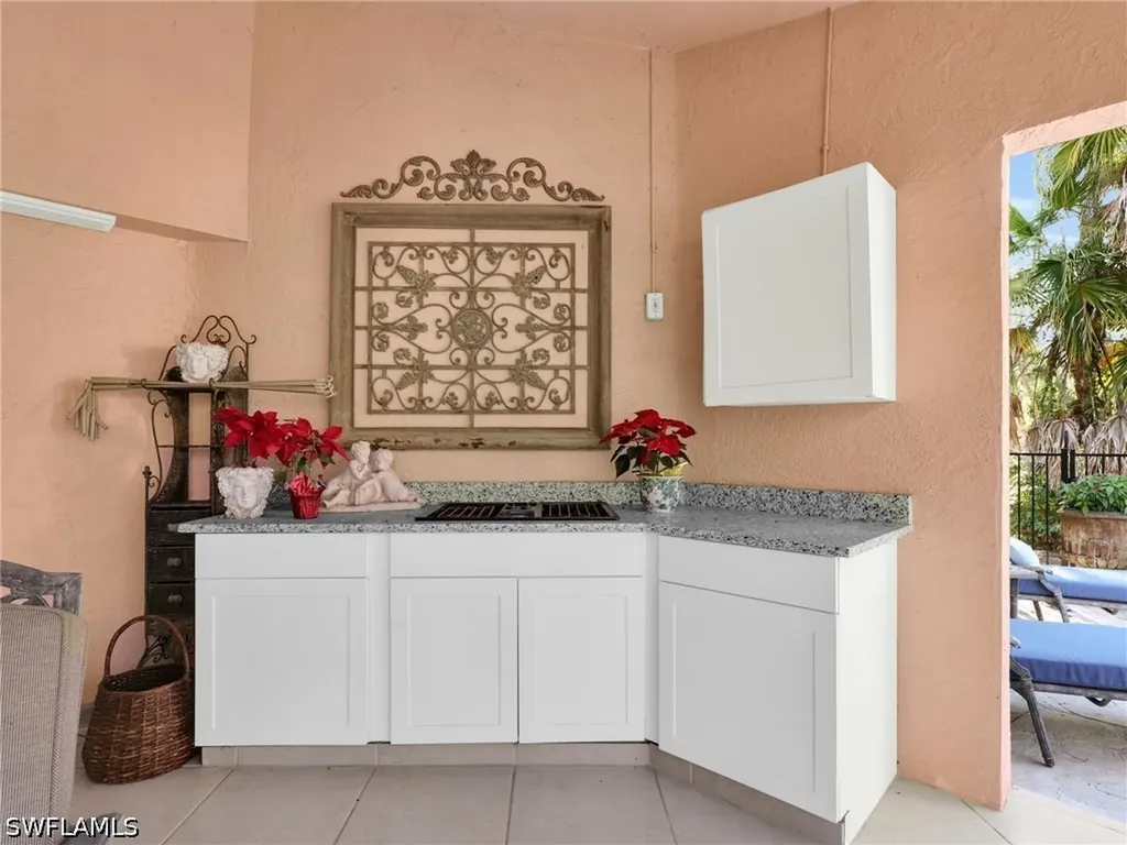 3790 1st Avenue NW Naples FL 34120