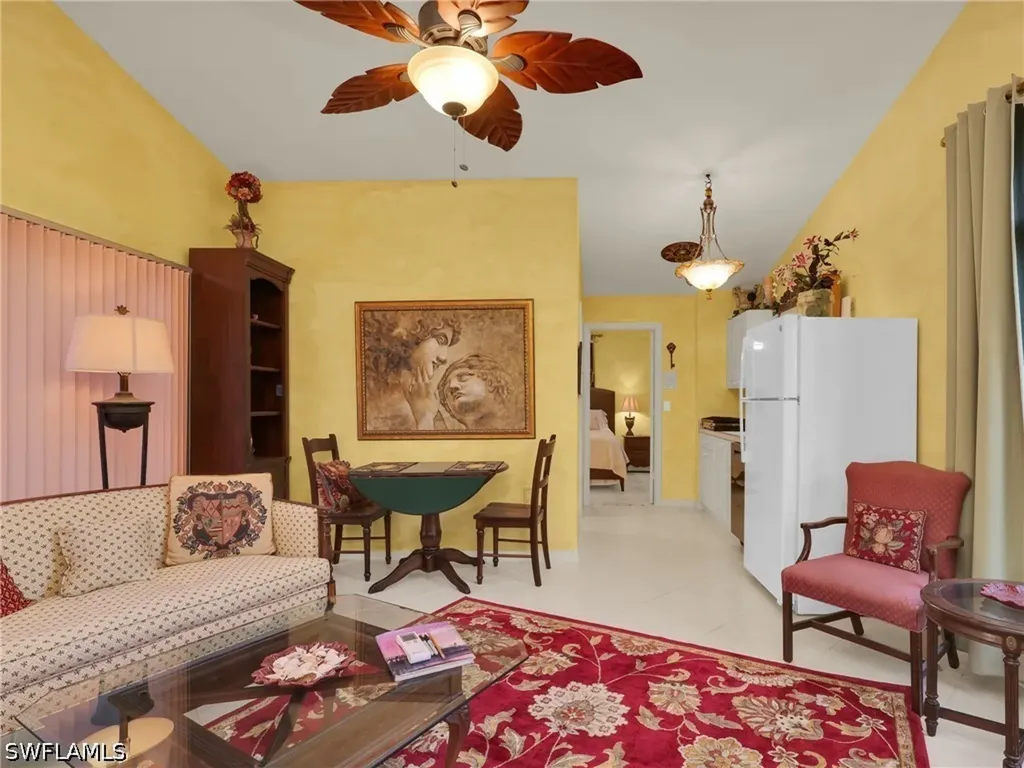 3790 1st Avenue NW Naples FL 34120