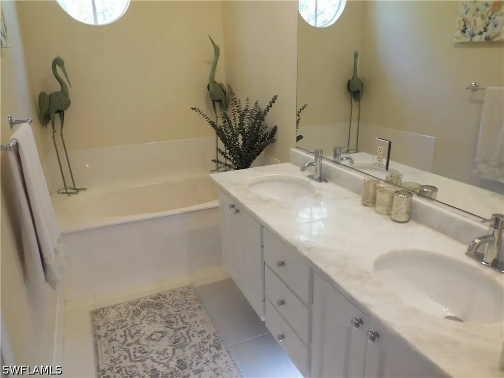 6069 Islandwalk Boulevard Naples FL 34119