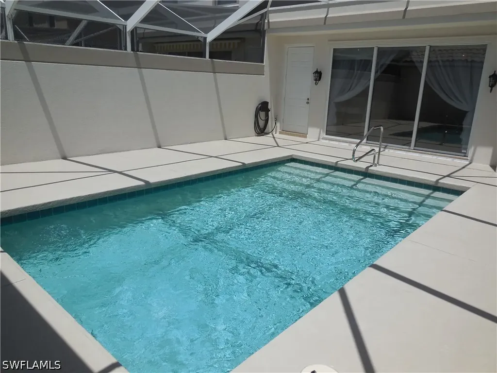 6069 Islandwalk Boulevard Naples FL 34119